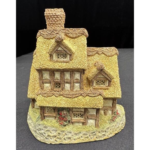 David Winter Cottages Pilgrims Rest Figurine Collectors Guild 1983 Vintage -DW6 - Picture 1 of 8